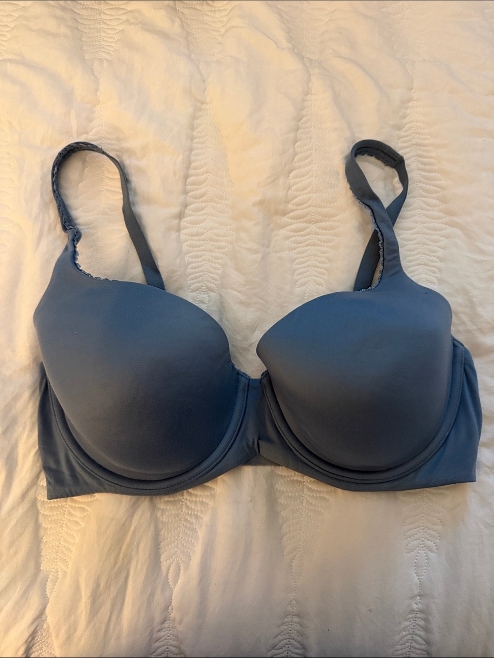 Victoria Secert body by Victoria 36DD lined Demi